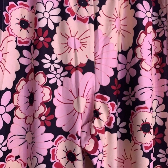 ❌DONATED❌Black Multi Color Retro Boho Hippie Floral Prints Flare Pants - Picture 8 of 14